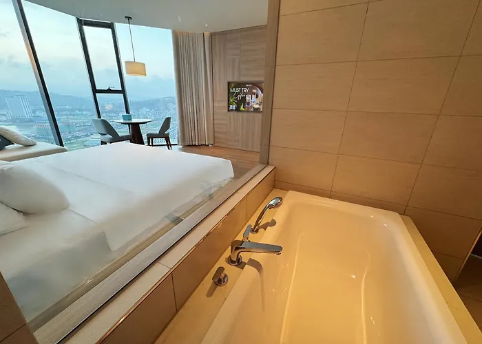 Apartment A La Carte Bay By Sima Chill Ha Long
